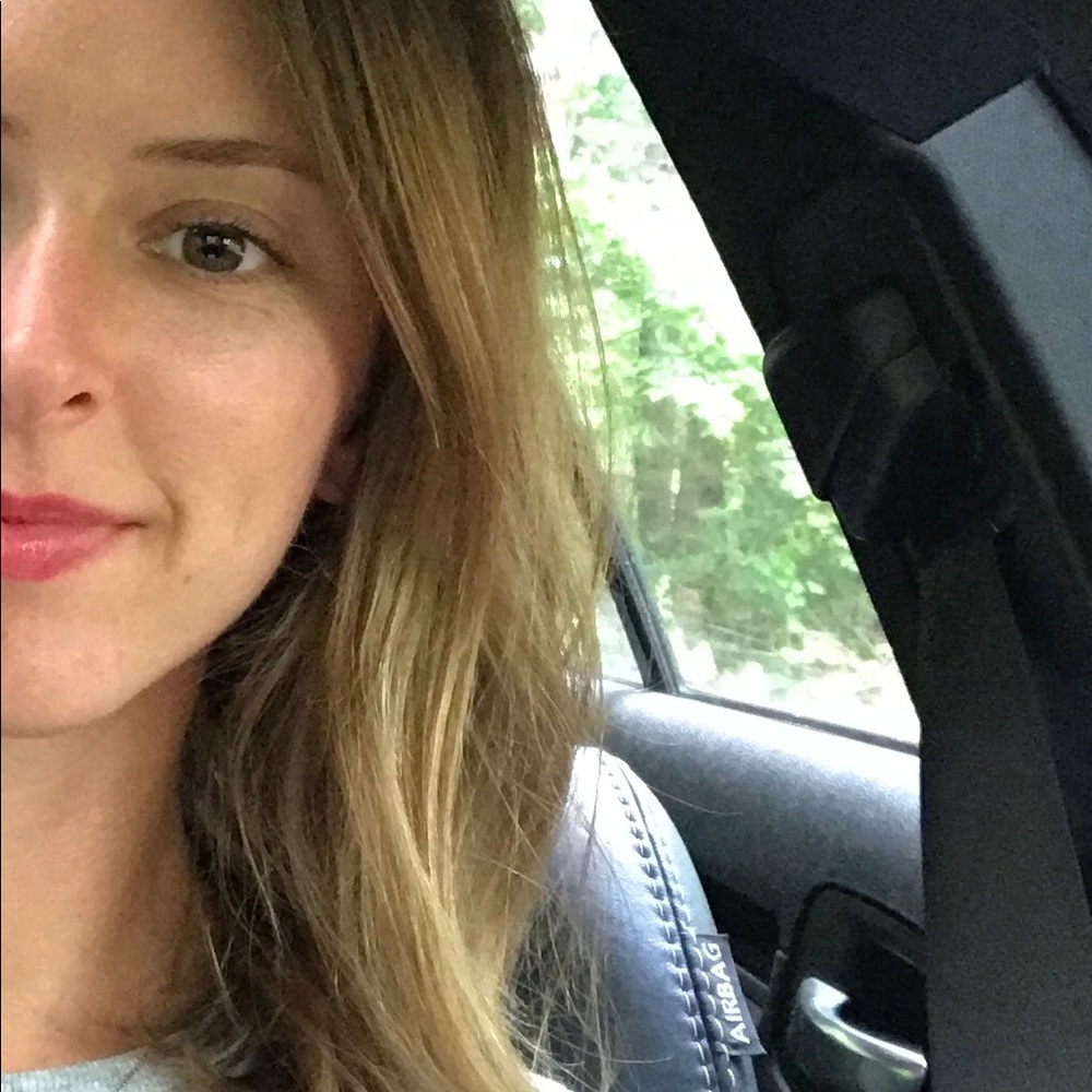 Meet your Posher, Tiffany